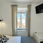 ホームステイ Solmar House