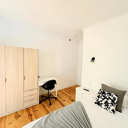 Δωμάτια σε οικογενειακή κατοικία Solmar House