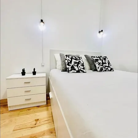 Δωμάτια σε οικογενειακή κατοικία Solmar House *