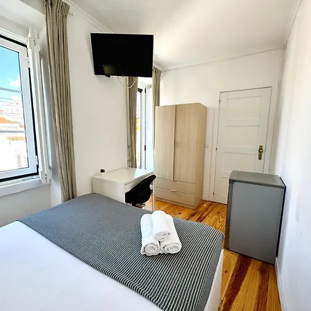 ホームステイ Solmar House *