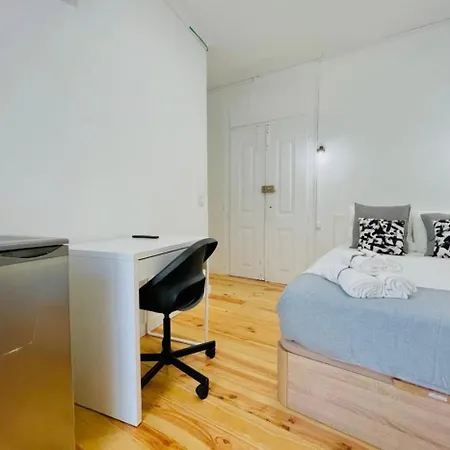 Δωμάτια σε οικογενειακή κατοικία Solmar House Lisboa