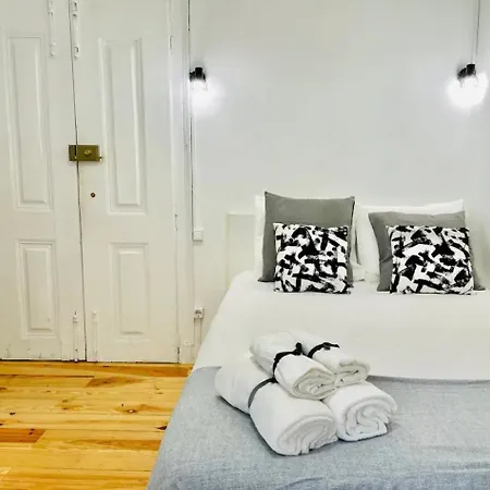 Solmar House ホームステイ リスボン