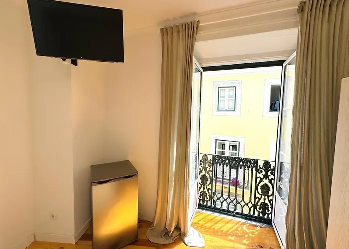 ホームステイ Solmar House