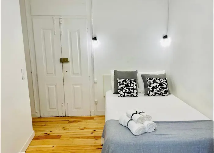 ホームステイ Solmar House