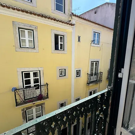 Solmar House Homestay Lisbon